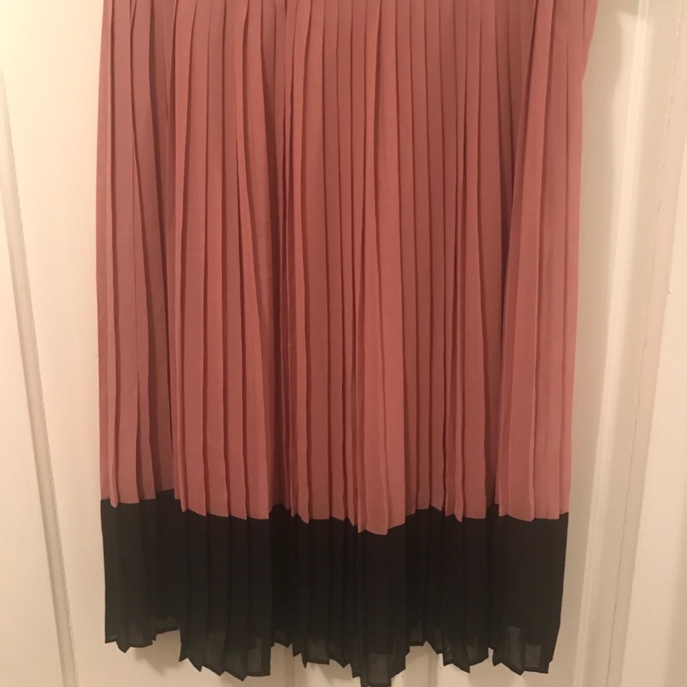 Mauve Skirt